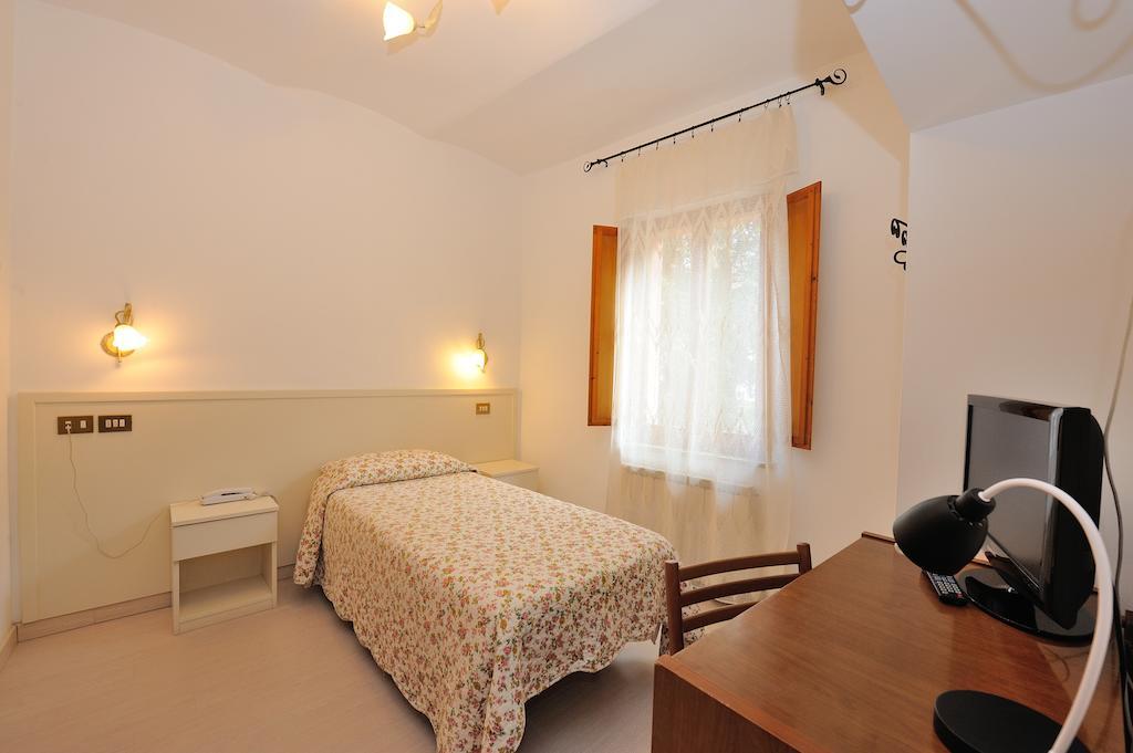 Hotel San Sebastiano Perugia Buitenkant foto