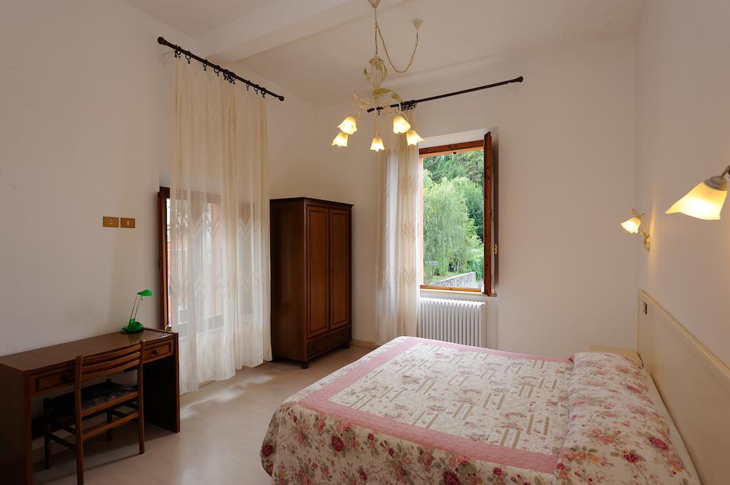 Hotel San Sebastiano Perugia Kamer foto