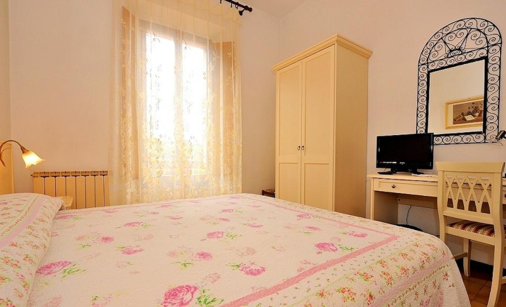 Hotel San Sebastiano Perugia Kamer foto