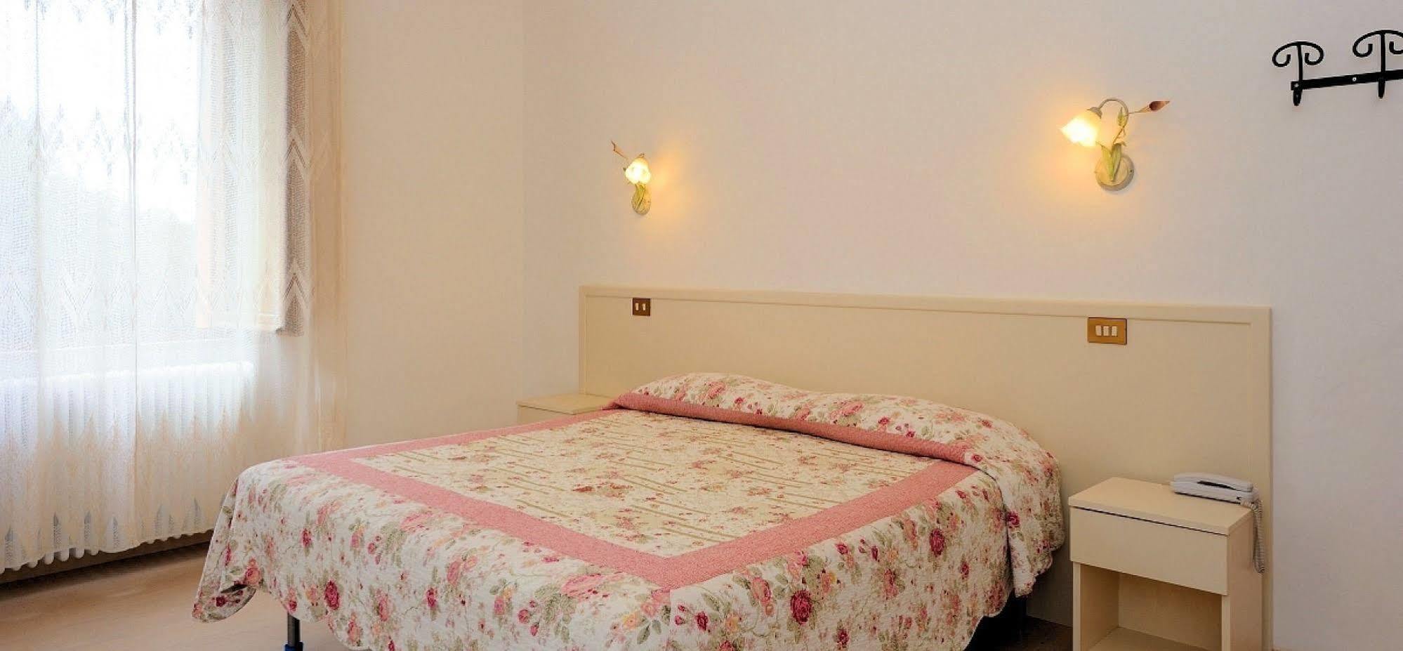 Hotel San Sebastiano Perugia Buitenkant foto
