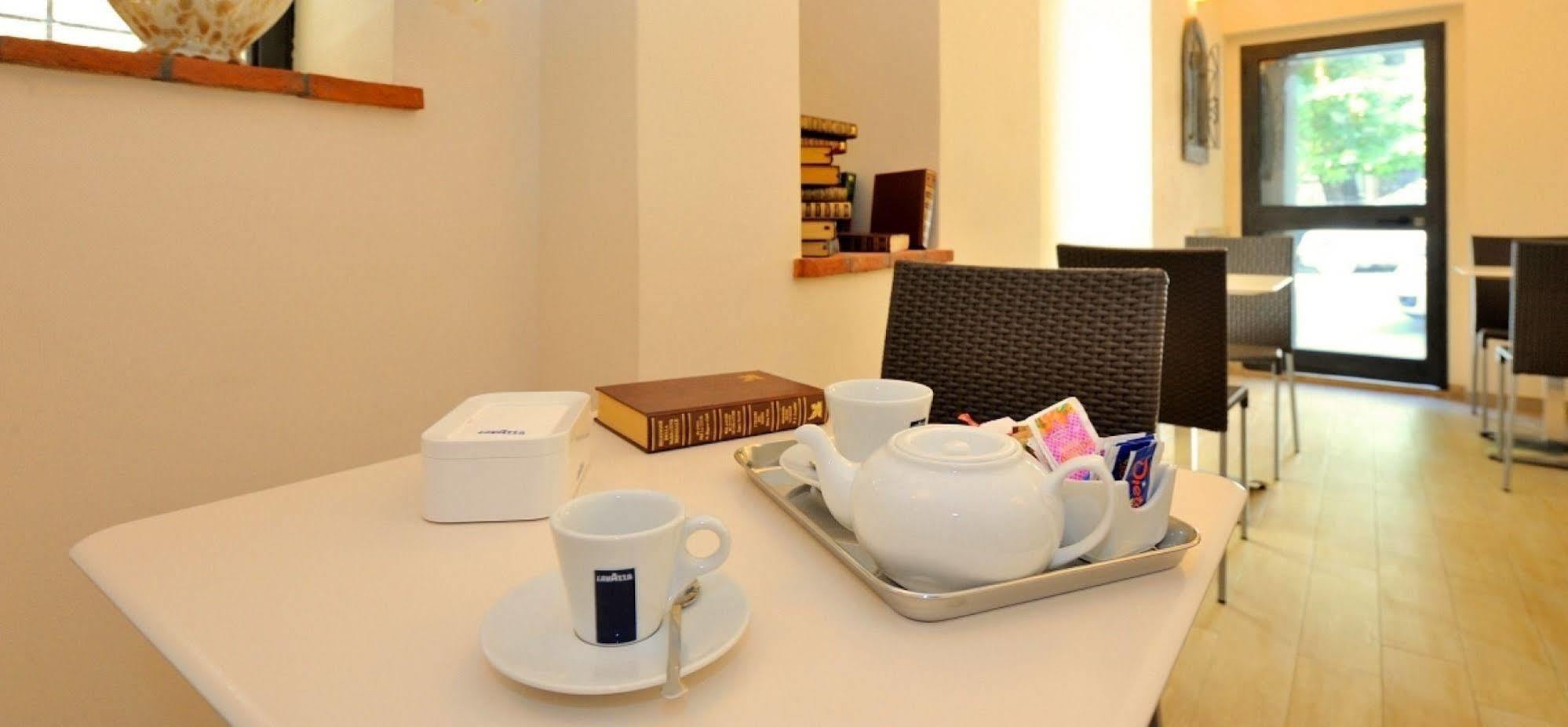 Hotel San Sebastiano Perugia Buitenkant foto