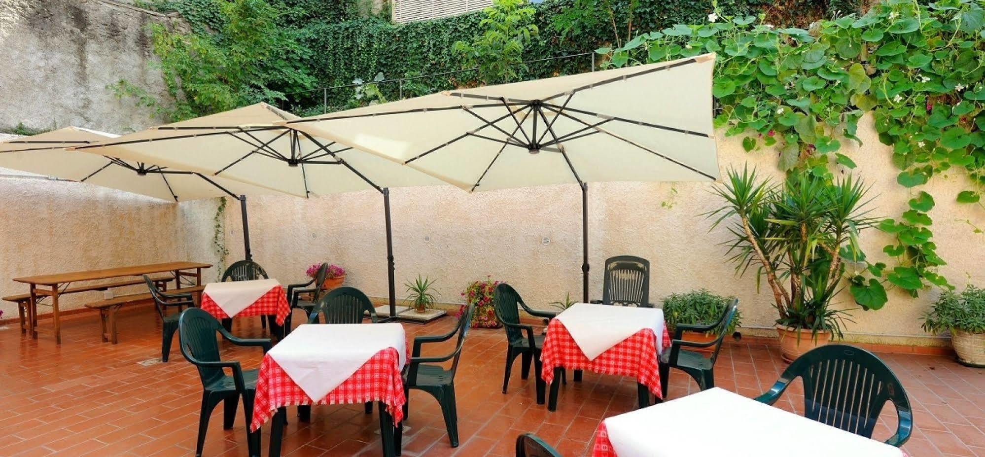 Hotel San Sebastiano Perugia Buitenkant foto